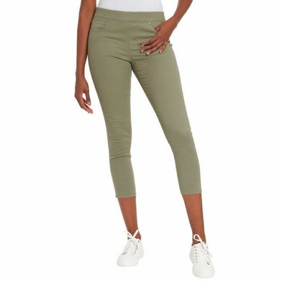 Gloria Vanderbilt Pants - Gloria Vanderbilt Ladies' Pull On Crop Pant